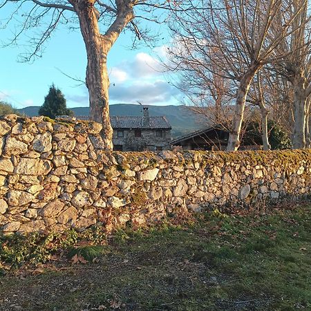 Villa La cerca de la Mata, decerca Arcones Exterior foto
